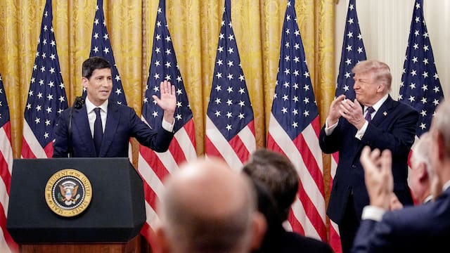 Juró Warsh en la FED ante la mirada de Trump: ¿cómo lo recibió Wall Street?