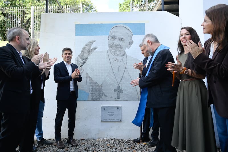 "No alcanza con recordarlo en un homenaje, es necesario poner en práctica sus ideales: no hay libertad sin justicia social", expresó Kicillof