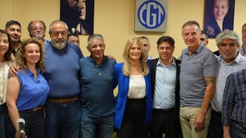 Kicillof refuerza su alianza con la CGT: cita por la reforma laboral con un mensaje a la interna