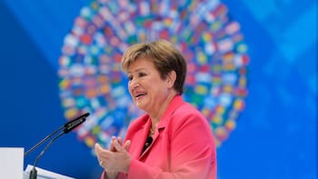El boom de la IA amortigua el impacto del conflicto en Medio Oriente y sostiene la economía global, según el FMI