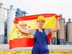 La afiliación marca un récord de 22,5 millones de ocupados en julio impulsada por el empleo extranjero y la regularización