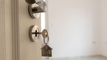 El Gobierno español advierte a todos los mayores de 65 que tengan una casa a su nombre y no cumplan este requisito