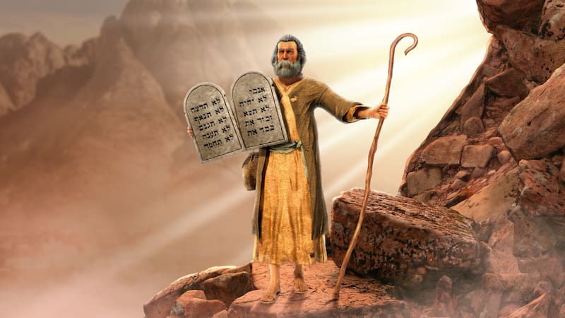 Michael S. Bar-Ron estudió las inscripciones proto-sinaíticas del yacimiento de Serabit el-Khadim utilizando material del Museo Semítico de Harvard.