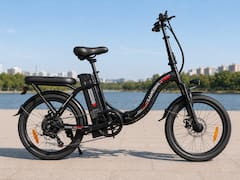La bicicleta eléctrica de Decathlon que alcanza una velocidad de 25km/h y es plegable. Buena, bonita y barata