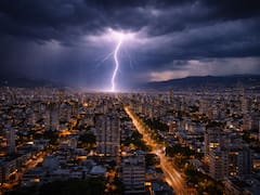 Alerta por la tormenta del siglo esta semana: fuertes lluvias con granizo afectarán estas zonas del país