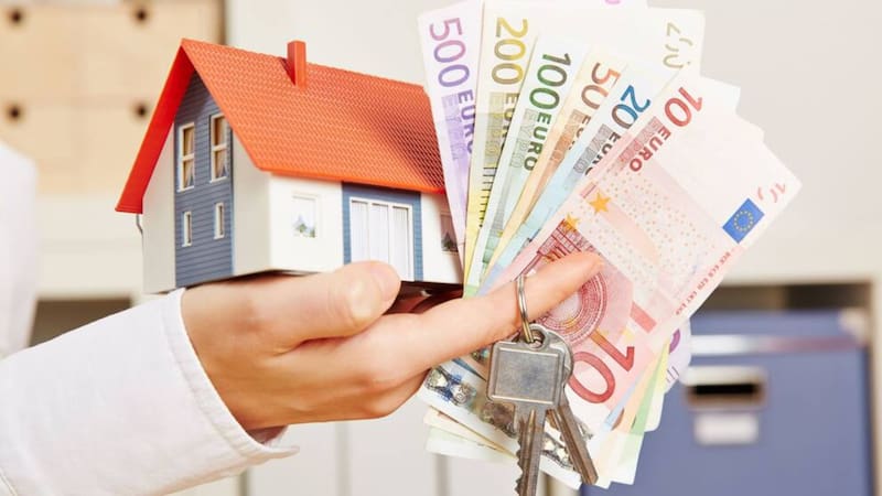 La compra de viviendas vuelve a caer en julio con un ajuste del 5%, el sexto descenso del año.