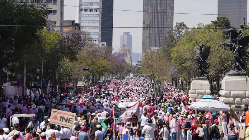 La Coordinadora Nacional de Trabajadores de la Educación iniciará un paro nacional con gran movilización en la Ciudad de México. Autoridades prevén cierres, bloqueos y afectaciones en algunas de las avenidas más transitadas de la capital.