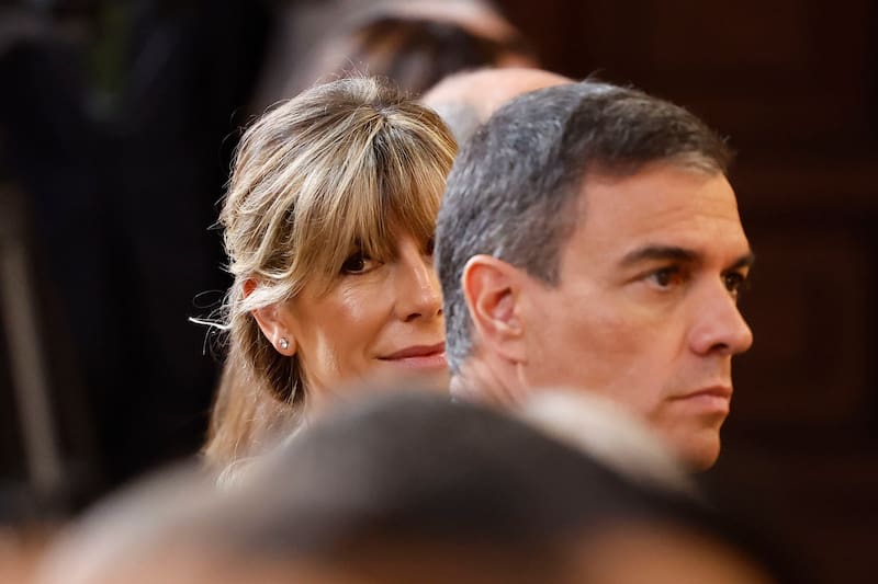 La defensa del Gobierno ante la acusación de la Justicia contra Begoña Gómez.