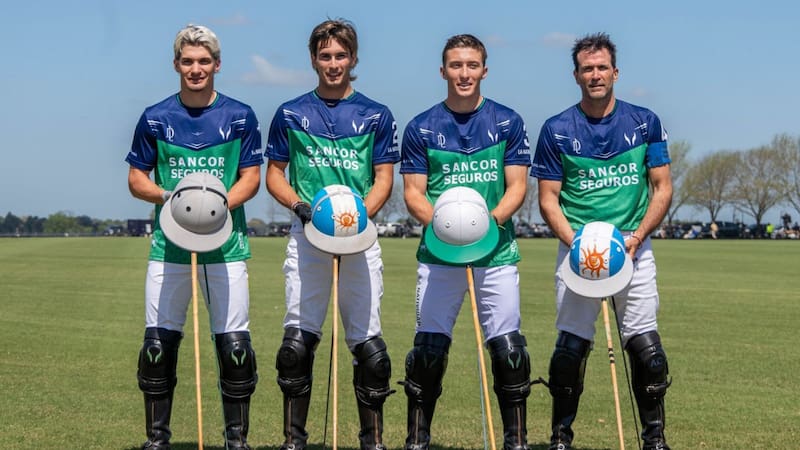 Camilo “Jeta” Castagnola - Adolfo “Poroto” Cambiaso - Bartolomé “Barto” Castagnola - Adolfo (h) Cambiaso.