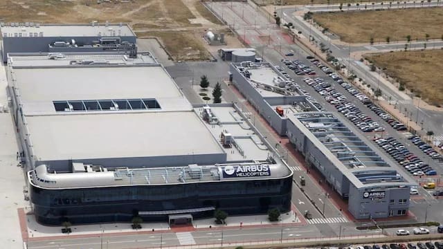 La fábrica de aviones más grande del mundo abre un nuevo centro en el país y potenciará las Fuerzas Armadas con producción nacional