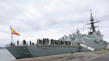 La fragata Álvaro de Bazán zarpa desde Ferrol rumbo al Pacífico para participar en el mayor ejercicio naval multinacional del mundo