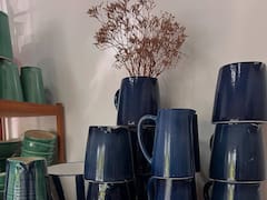 Un taller didáctico cambió su modelo y ahora produce para Arredo, Simplicity y The Candle Shop