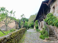 La hermosa aldea de Galicia que posee vistas de ensueño, rica gastronomía y está cerca de un famoso parque natural