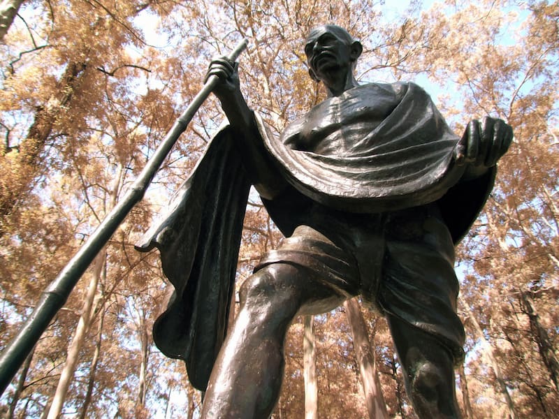 La importancia de Gandhi para la historia de la búsqueda de la paz universal.
