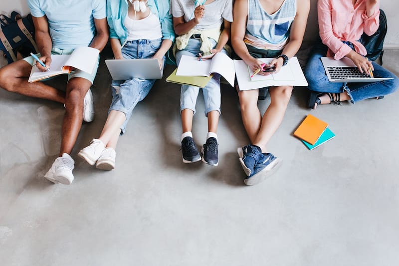 La educación financiera reduce las posibilidades de sobreendeudarse.