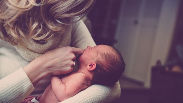 Adiós Ley del Registro Civil: ahora la madre tiene derecho a imponer a los hijos a qué usen su apellido y el del padre