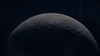 No es gris: la NASA desmintió el mayor mito sobre la Luna y después de años aclaró de qué color es su superficie