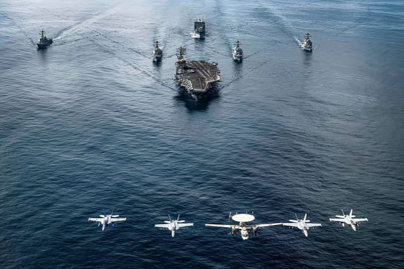 La maniobra forma parte de una estrategia de presencia militar en la región y también tiene un fuerte componente simbólico.