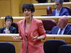 La ministra de Migraciones denuncia a las comunidades: “Dejan caer los servicios públicos y luego culpan a los extranjeros”