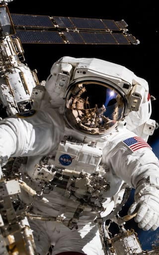 La NASA busca voluntarios para vivir como astronauta durante 14 meses: ofrece alojamiento y exige pocos requisitos