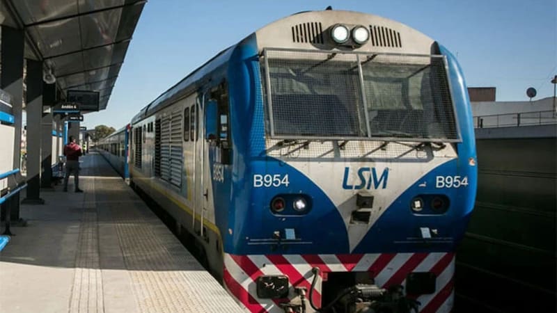 La nueva unidad tractiva ya se encuentra operativa y permitirá fortalecer el funcionamiento diario de la línea San Martín. Foto: Trenes Argentinos