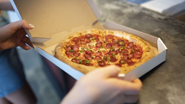 Cierran una pizzería que escondía un ingrediente secreto: su pizza más vendida tenía cocaína