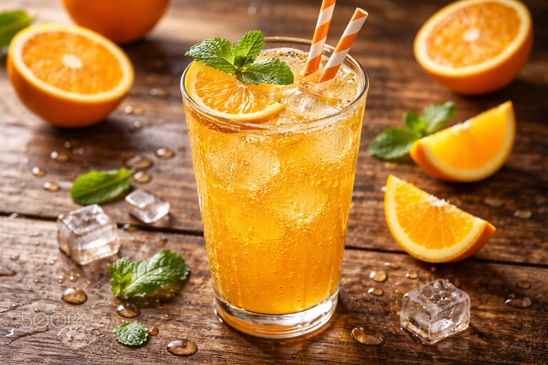 La recomendación del experto para tomar zumo de naranja de manera saludable. (Fuente: archivo)