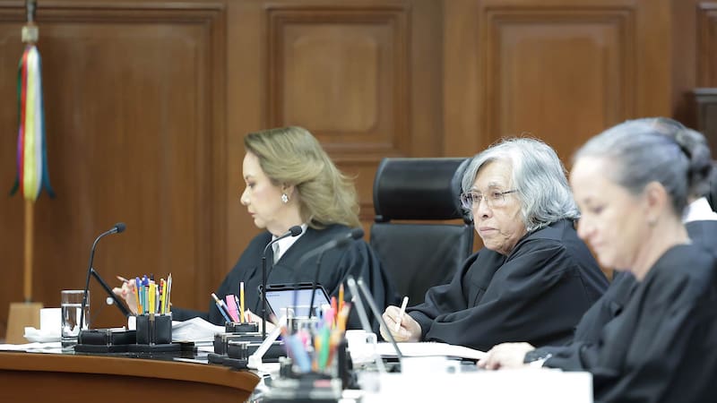 La Suprema Corte falló a favor de las viudas y declaró inconstitucional la regla de 5 años de concubinato para pensiones del IMSS.