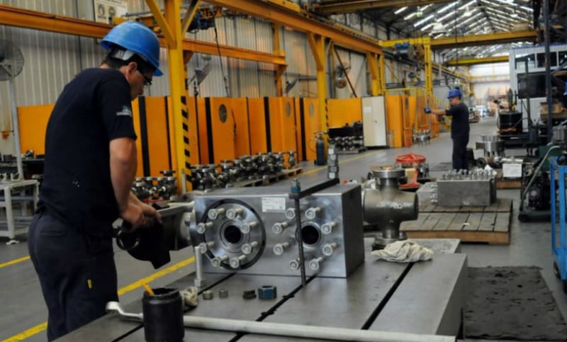 La utilización de la capacidad instalada en la industria cayó al 58,2% en julio, nivel inferior al del mismo mes de 2025