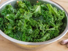 La verdura “milagrosa” llena de calcio que ayuda a la memoria y fortalece los huesos