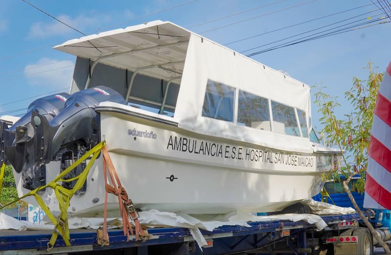 El Gobierno entregó ambulancias marítimas para fortalecer el transporte asistencial en La Guajira.