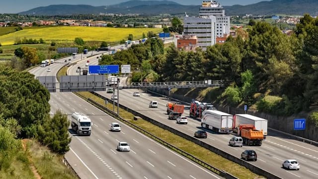 Lanzan uno de los mayores planes de renovación de infraestructuras del norte: nuevas estaciones, repavimentación de carreteras y ampliación de líneas
