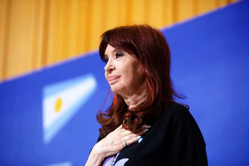 Las administraciones que lograron mantener bajo control al dólar reeligieron: Carlos Menem, Néstor y Cristina Kirchner.