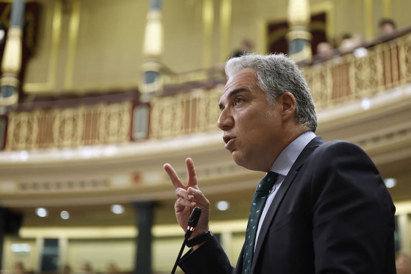 Las declaraciones de Elías Bendodo en el marco del acuerdo pactado entre PP y Vox