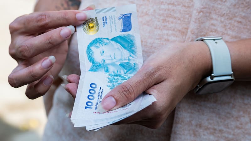 Las fechas de cobro se organizan según la terminación del DNI. (Fuente: Shutterstock)