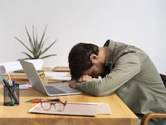 Mientras los mexicanos pelean por jornadas de 40 horas, este país obliga a sus empleados a trabajar hasta 13 horas por día