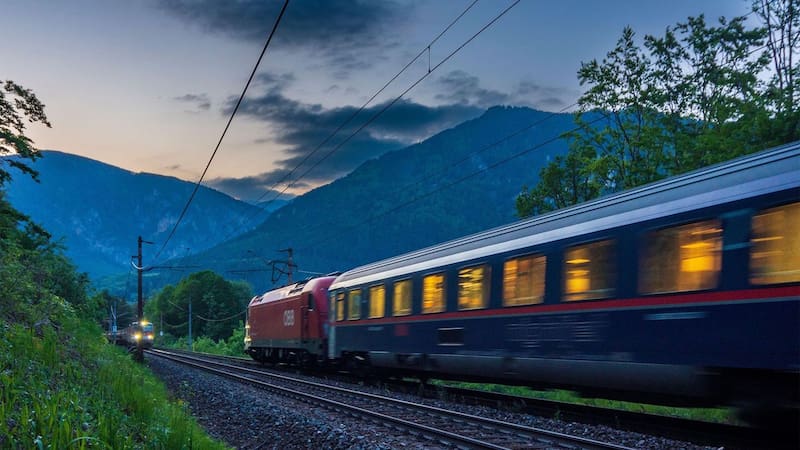 Las líneas de trenes nocturnos que expandirán su recorrido en 2026.