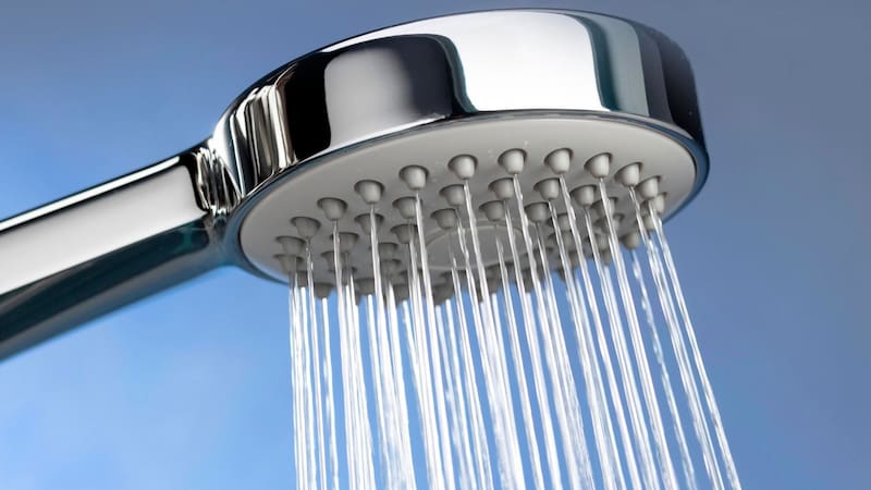 Las nuevas tendencias que reemplazarán a la mampara de baño en la ducha.