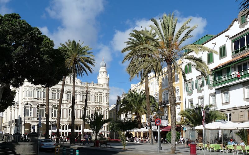 La ayuda fue impulsada por el Gobierno canario como respuesta al alto coste de vida en las islas.