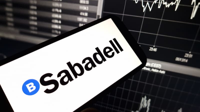 Las remuneraciones otorgadas por banco Sabadell.