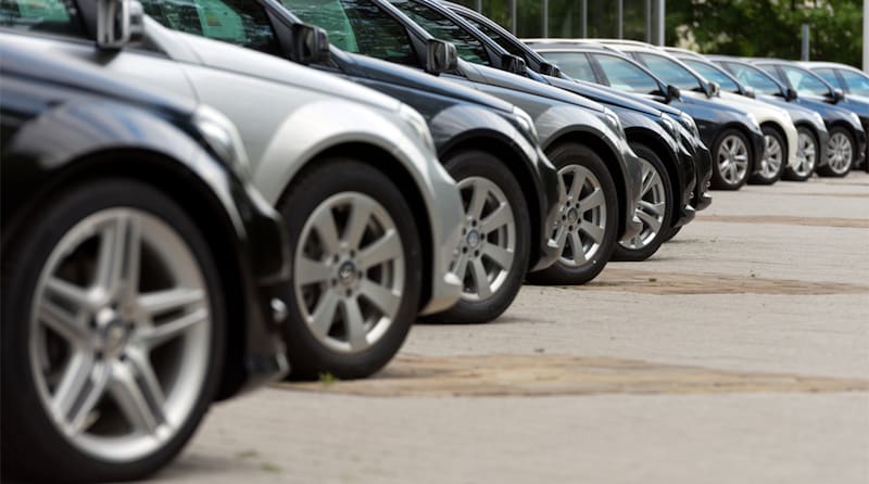 Los autos particulares lideraron la caída, con una baja interanual del 12,3%.