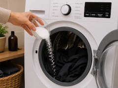 Agregar sal al lavado de la ropa oscura: para qué sirve y por qué recomiendan hacerlo