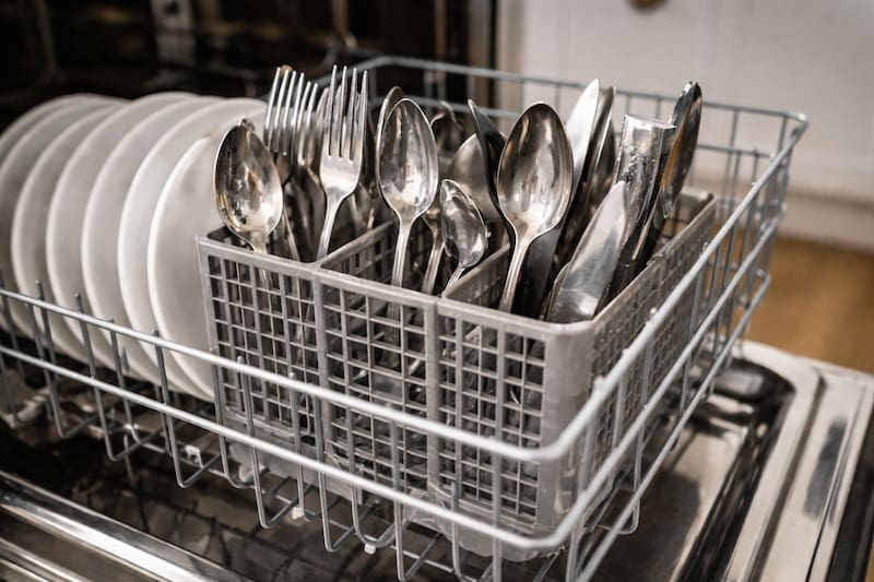 Este novedoso electrodoméstico de Lidl tiene 5 programas distintos para lavar los platos.