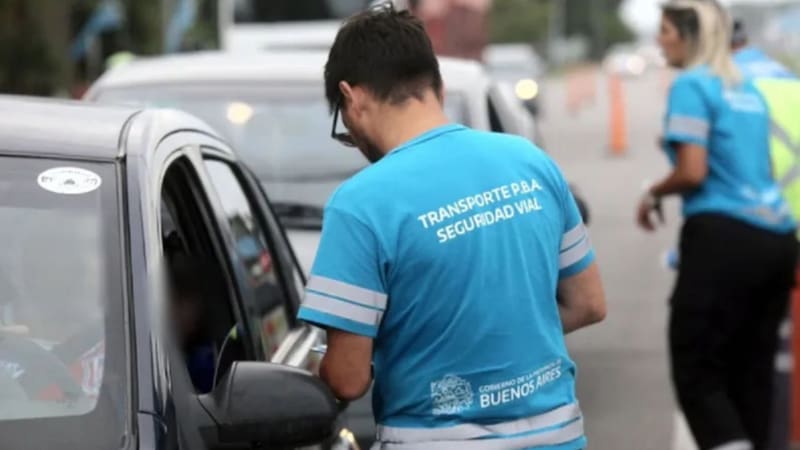 Le cobrarán una multa de $ 1.896.000 a todos los conductores que no hagan este trámite clave antes de mayo
Fuente: Archivo