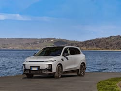 Aceleran los autos chinos: Stellantis inicia preventa de Leapmotor y Antelo lanzará tres marcas nuevas