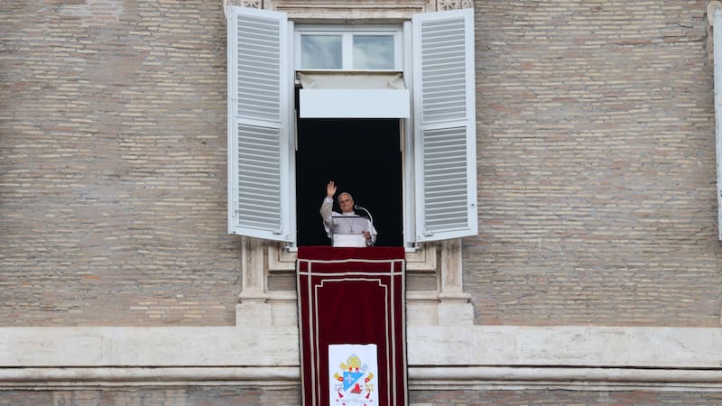 El papa León XIV volvió a aparecer públicamente.