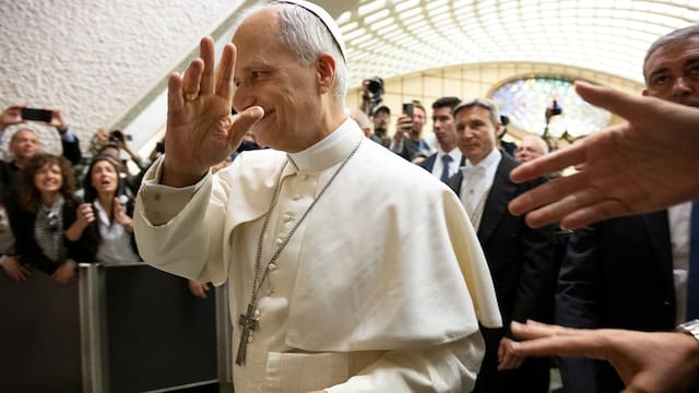 El Gobierno convencido de que el papa León XIV respalda su política migratoria: “Somos un faro en el mundo”