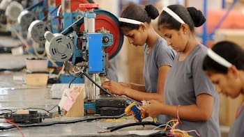 El gobierno presenta la Ley de Empleo Integral para priorizar colectivos vulnerables