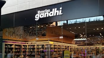 El gigante mexicano de la lectura Gandhi unifica inventario y datos para conquistar al lector ‘phygital’
