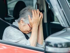 Se termina la licencia de conducir para mayores de 70 años: ya no tendrán permitido renovarla sin cumplir este requisito clave